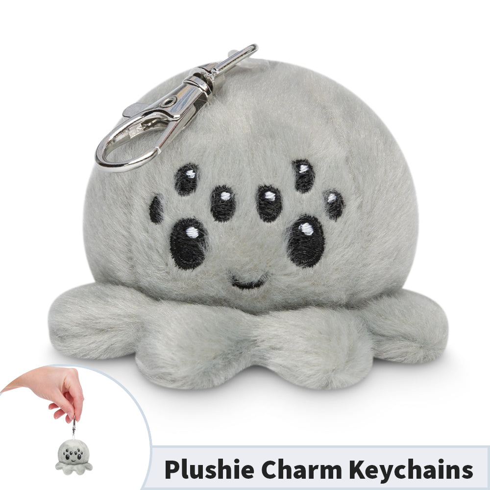 Spider plushie charm keychain by TeeTurtle.