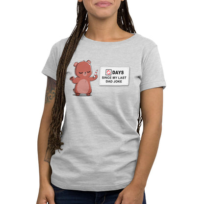 Premium Cotton T-shirt_TeeTurtle Dad Jokes Silver Gray t-shirt featuring a cartoon bear holding an eraser stands next to a sign that reads "0 DAYS SINCE MY LAST DAD JOKE"